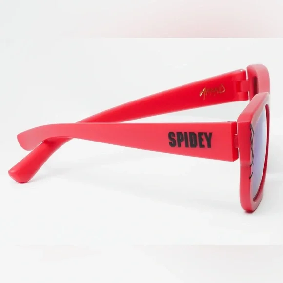 Marvel Spider-Man Accessory Set - Picture 4 of 7